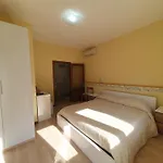 בית חווה Costa Di Campo ורנאצה