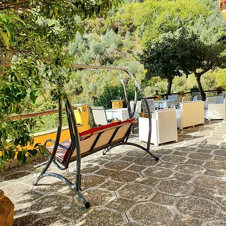 Alloggio per agriturismo Costa Di Campo Vernazza