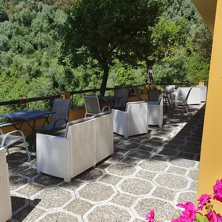 Agriturismo Costa Di Campo * Вернацца
