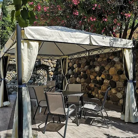 Agriturismo Costa Di Campo Вернацца